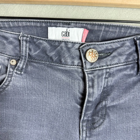 Cabi Women’s Slim Boyfriend Mid-Rise Gray Jeans size 4 Style#3191 - Picture 10 of 13